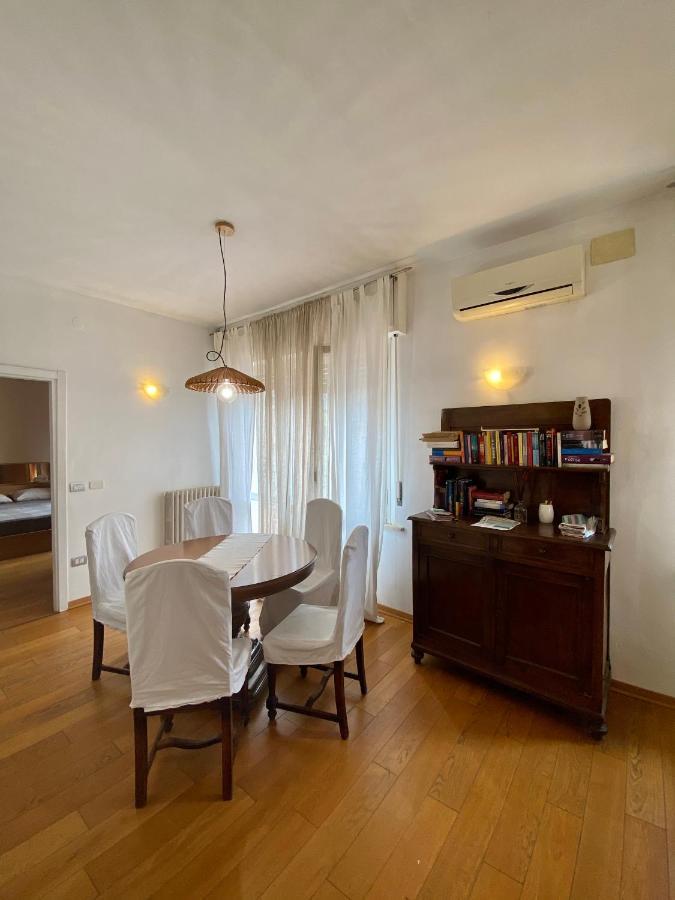 Apartamento Terrazza Zaccagni Parma Exterior foto
